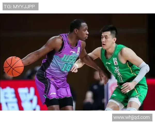 辽宁本钢引进外援巴塞克斯:提升内线防守与进攻效率的强劲助力 辽宁本钢引进外援巴塞克斯:提升内线防守与进攻效率的强劲助力